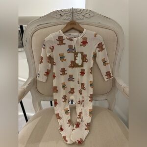 🧸 6~9 Mth Angel Dear Adorable Teddy Bear Print Baby Footie NWT